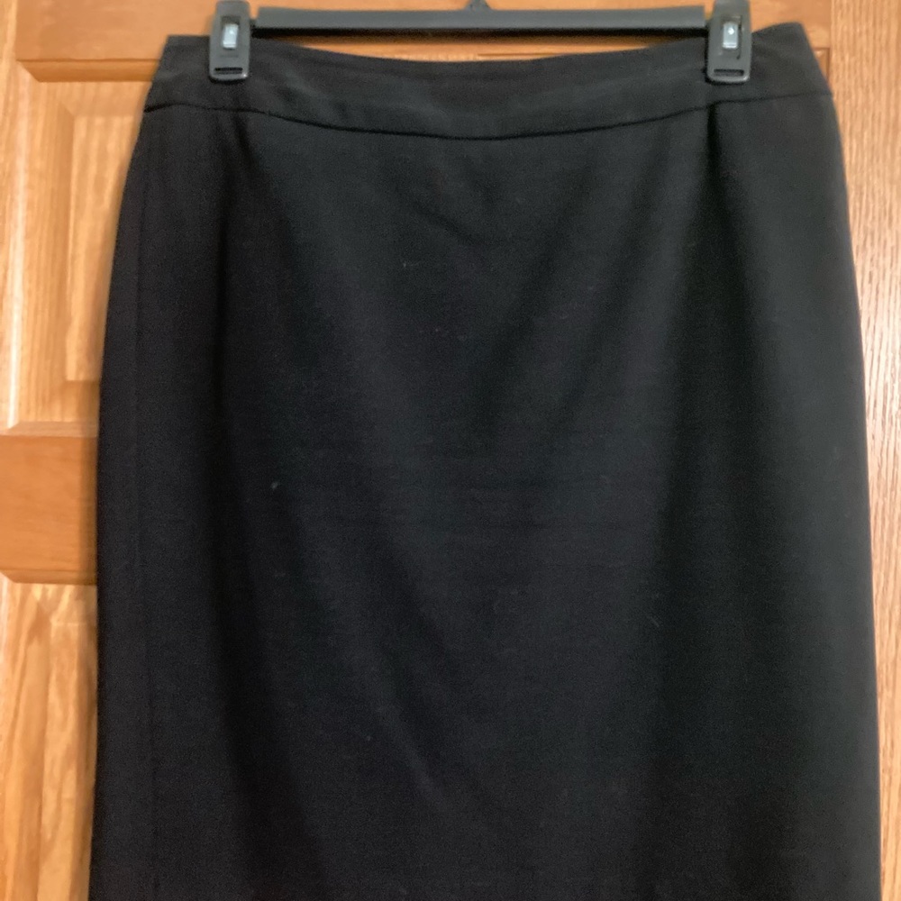 Nine West Size 10 Black Skirt